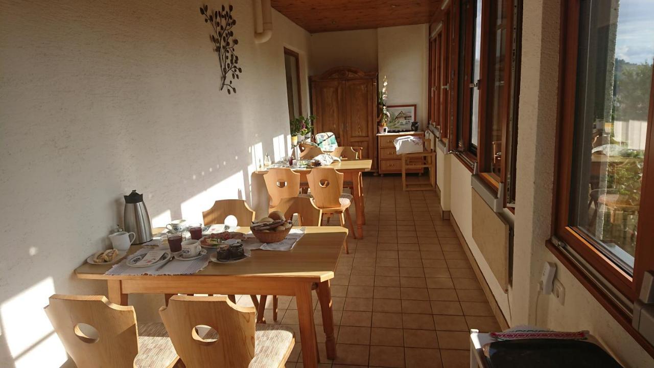 Gaestehaus Der Gamser Winzerstube Bad Gams Exterior photo